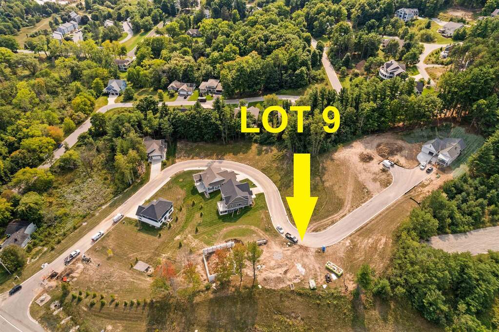 13956 S Winding Trail, Traverse City, MI 49686 - More