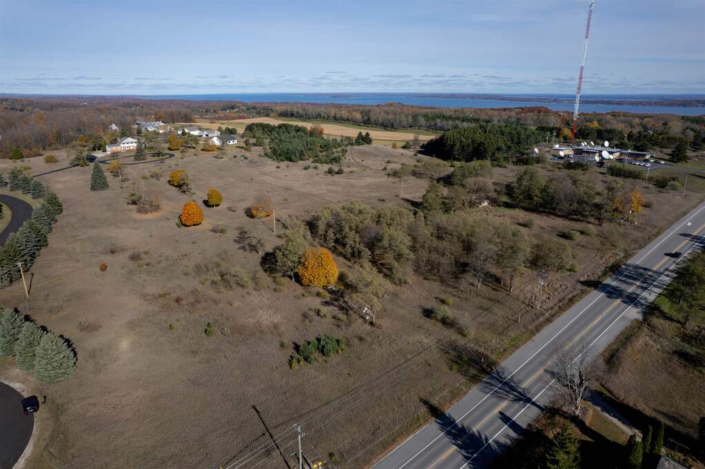 E Traverse Highway, Traverse City, MI 49684 - View 2