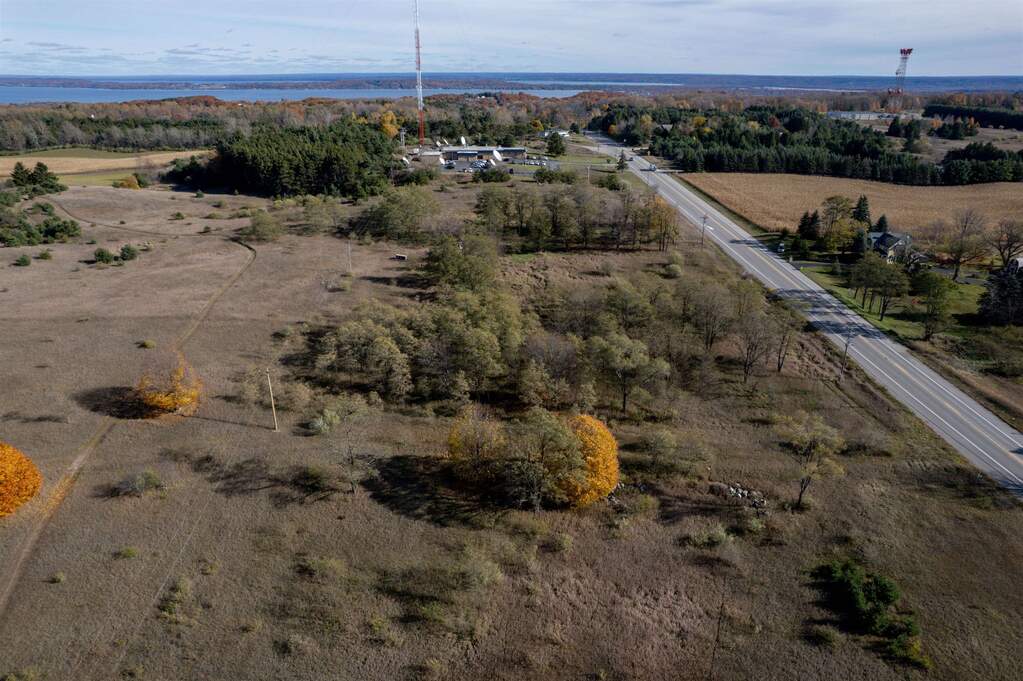 E Traverse Highway, Traverse City, MI 49684 - View 5