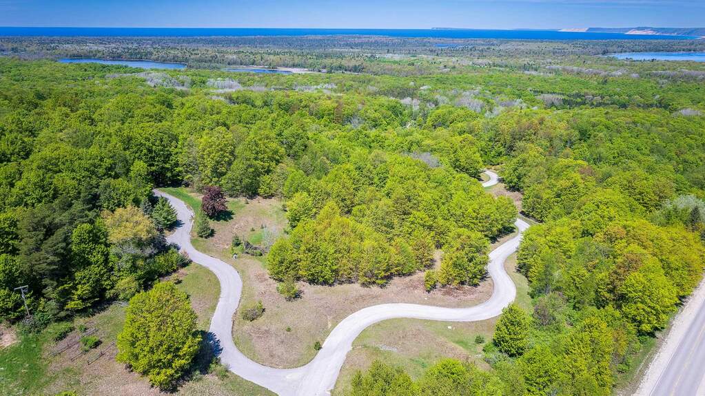 3100 Warren Road, Beulah, MI 49617, Beulah
