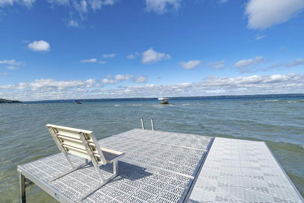 10191 Peninsula Drive, Traverse City, MI 49686 - View 3