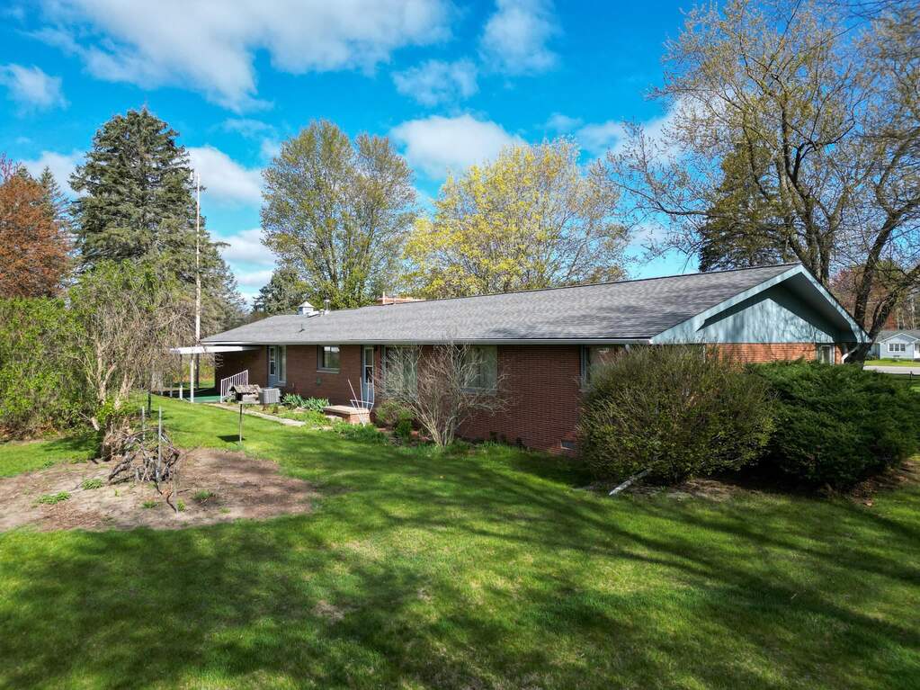 8670 E Pickard Road, Mt Pleasant, MI 48858 - View 5