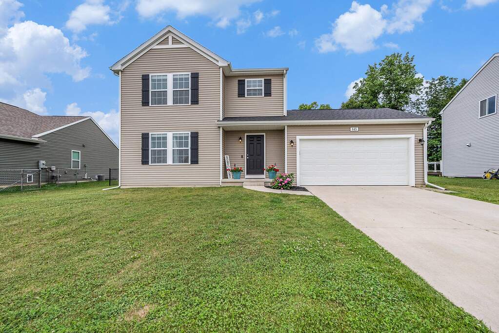 a7s00557 at 845 Bolton Farms Lane, Grand Ledge, MI 48837