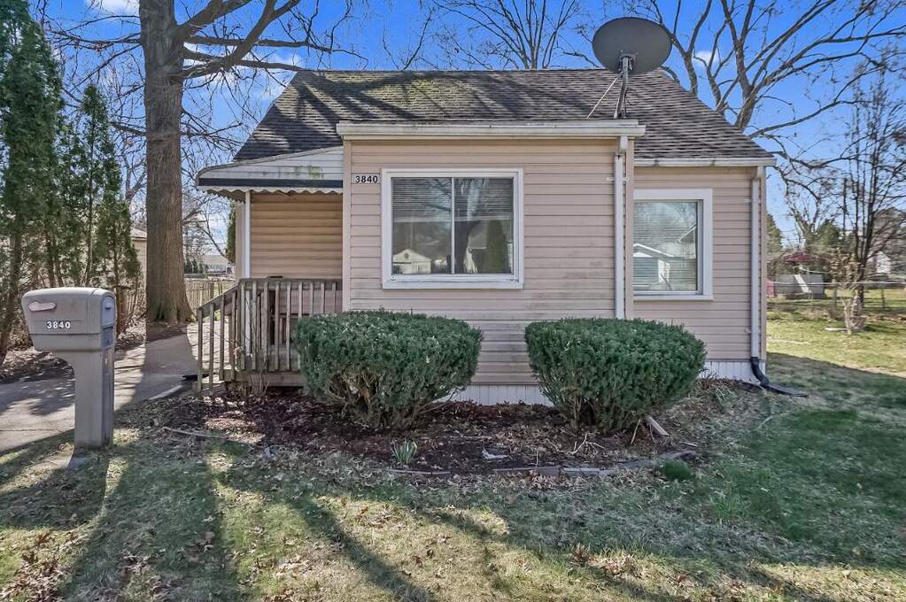 3840 Bart Avenue, Warren, MI 48091, Warren