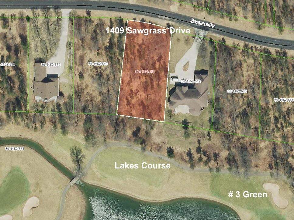 1409 Sawgrass Dr, Nekoosa, WI 54457 MLS 1953494 properties SE Wisconsin