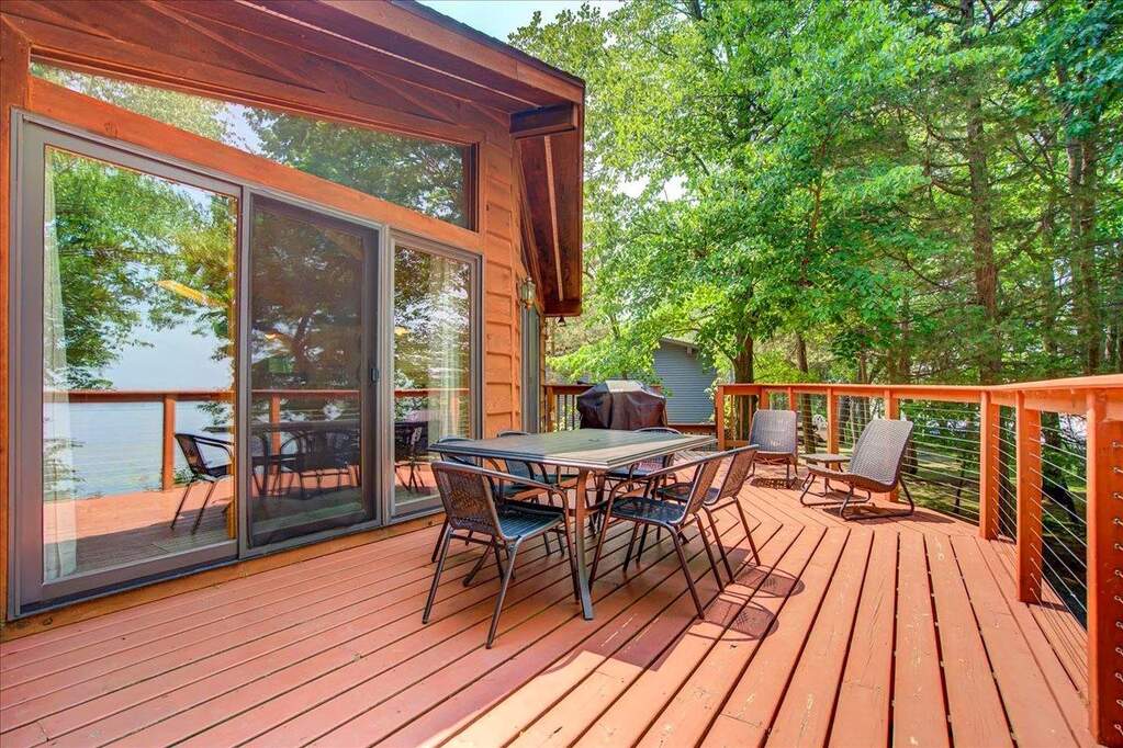 W6220 N Lakeview Drive, Markesan, WI 53946 MLS 1958260 properties