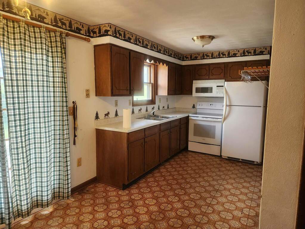 3745 Coronado Street, Kieler, WI 53812 MLS 1961415 properties SE