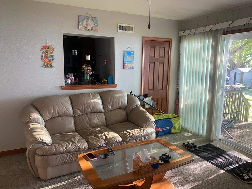 11605 N Lake Street, Milton, WI 53563 MLS 1963162 properties SE