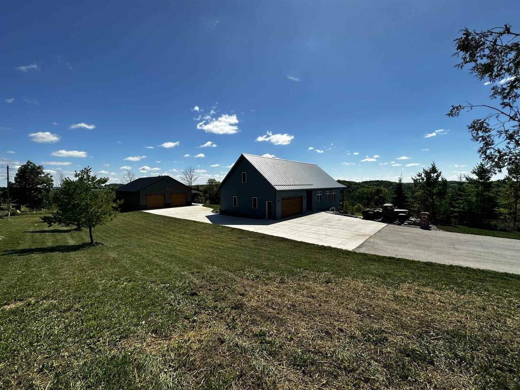 W4010 Scenic Road, Campbellsport, WI 53010 MLS 1963756 properties