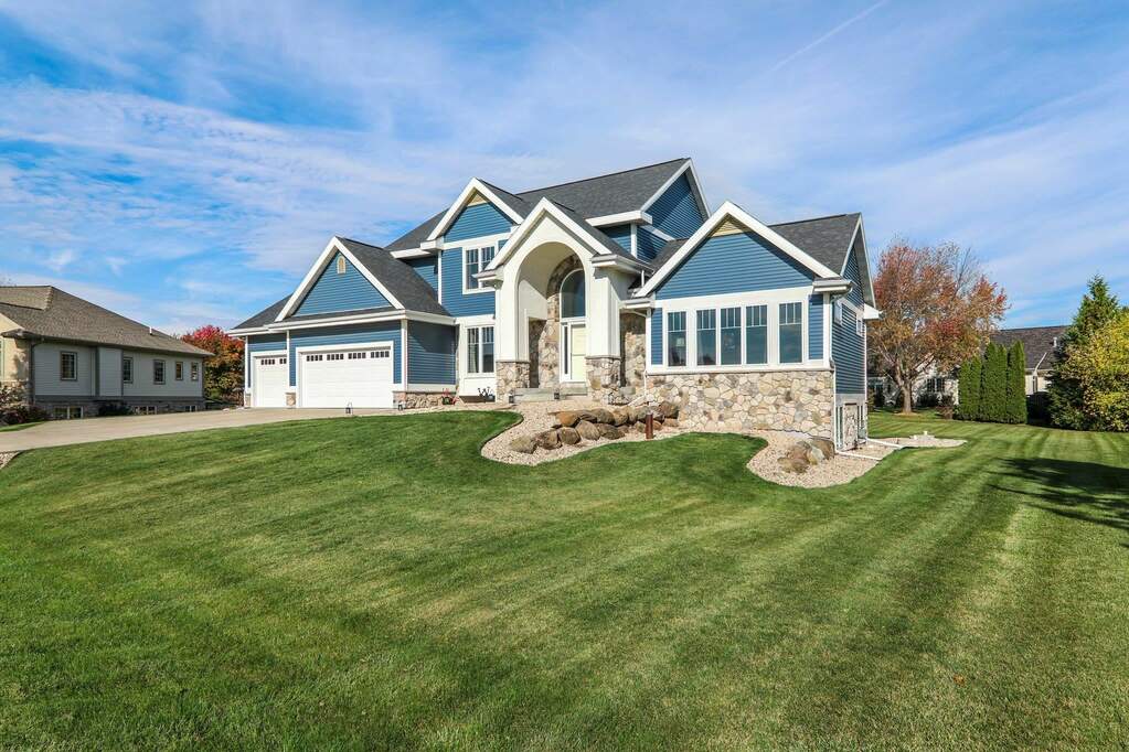 6372 Gehrke Circle, Sun Prairie, WI 53590 MLS 1966034 properties