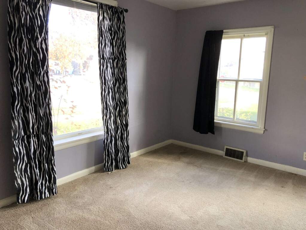 226 1st Street, Baraboo, WI 53913 MLS 1967600 properties SE Wisconsin