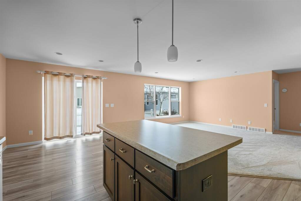 6018 Stoney Oak Lane, Madison, WI 53718 MLS 1967833 properties SE