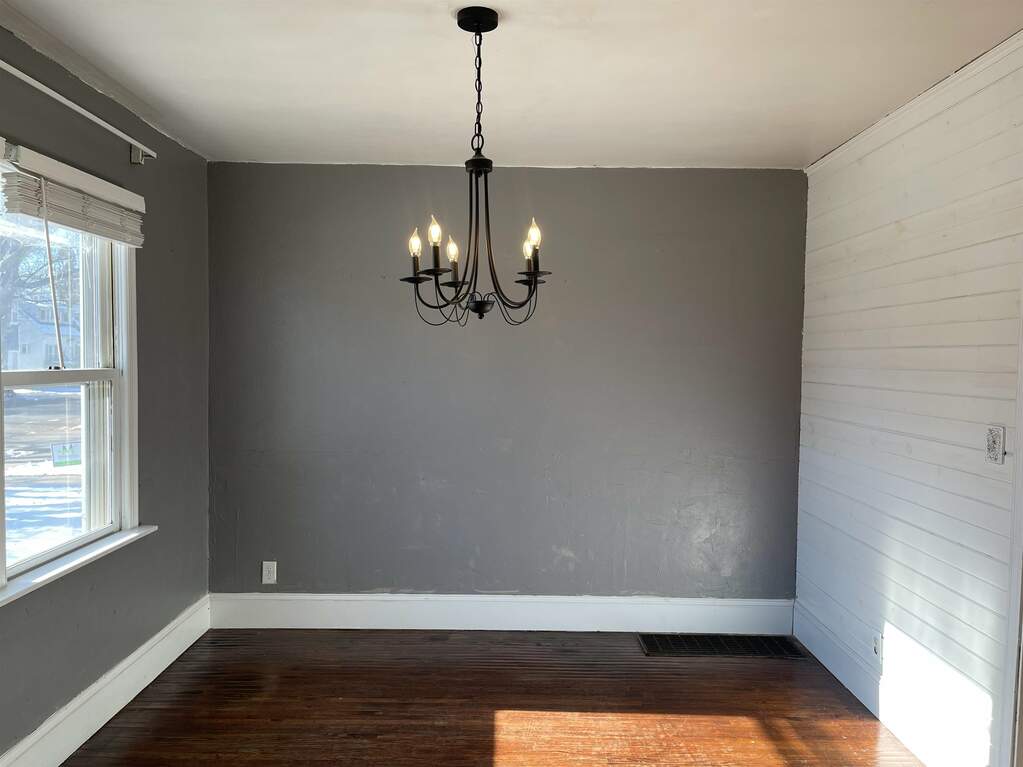 829 Blaine Avenue, Janesville, WI 53545 MLS 1967898 properties SE