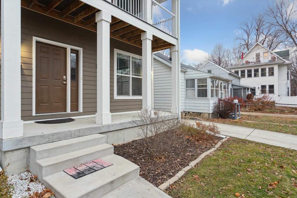 940 E Dayton Street, Madison, WI 53703 MLS 1968185 properties SE