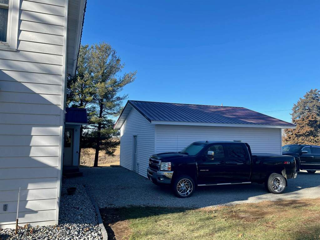 4031 South Street, Stitzer, WI 53825 MLS 1968349 properties SE