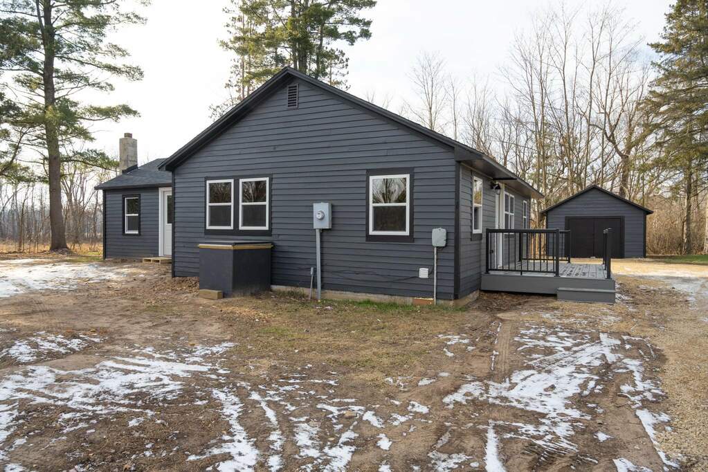 W7641 Welch Prairie Road, New Lisbon, WI 53950 MLS 1969283