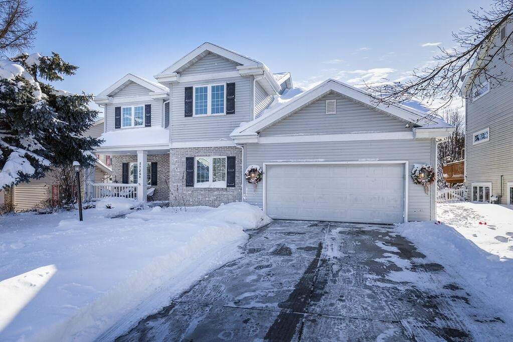 5729 Rosslare Lane, Fitchburg, WI 53711 MLS 1969626 properties SE