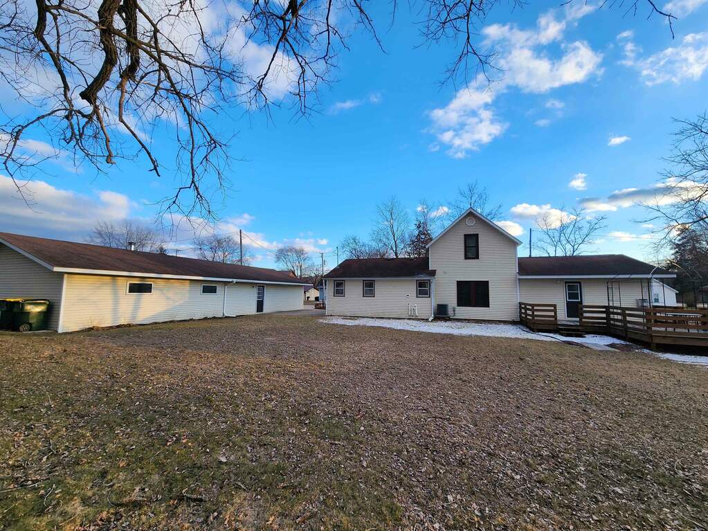 314 W Warehouse Street, Muscoda, WI 53573 MLS 1971669 properties