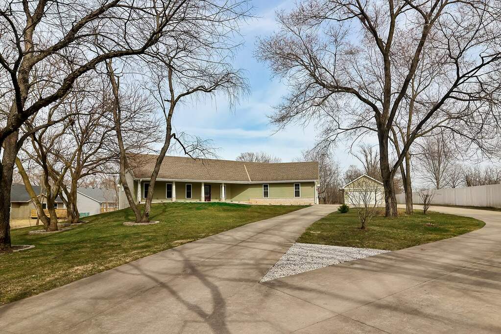 2063 S Afton Road, Beloit, WI 53511 MLS 1972855 properties SE