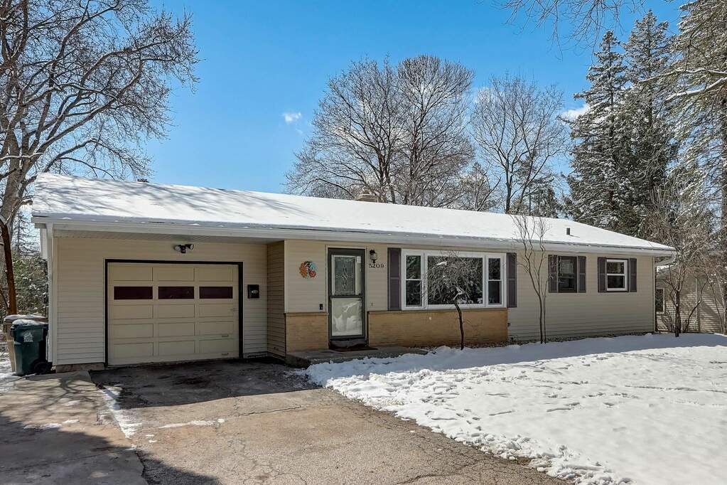5209 Raymond Road, Madison, WI 53711 MLS 1973151 properties SE