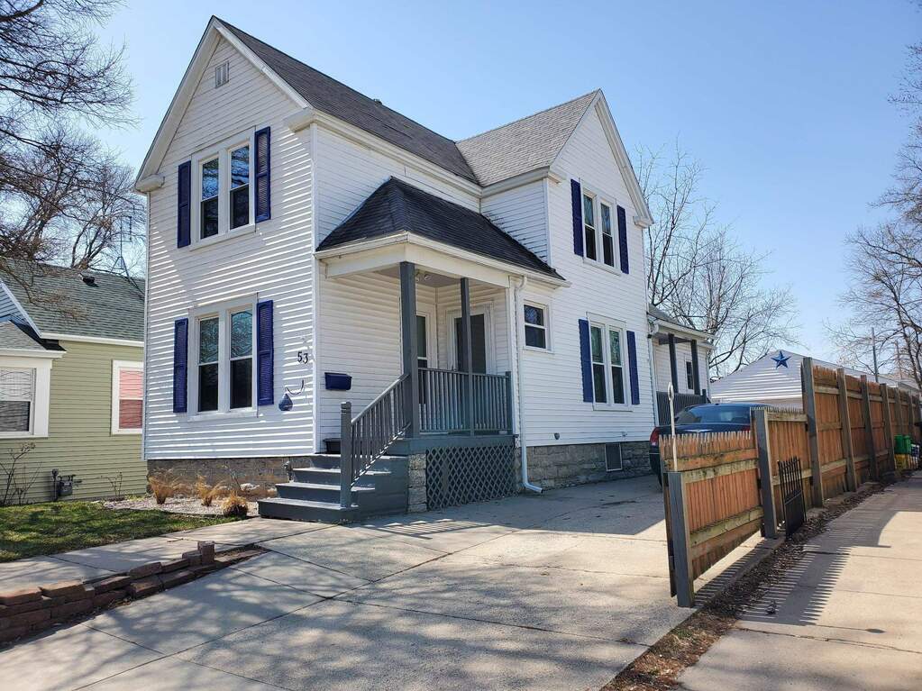 53 Bowen Street, Oshkosh, WI 54901 MLS 1973980 properties SE
