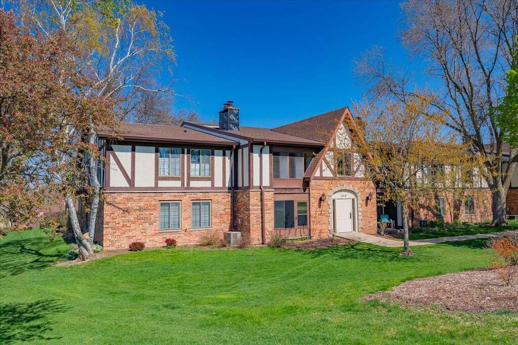 1410 Wheeler Road #C, Madison, WI 53704 | MLS# 1975018 | @properties SE ...