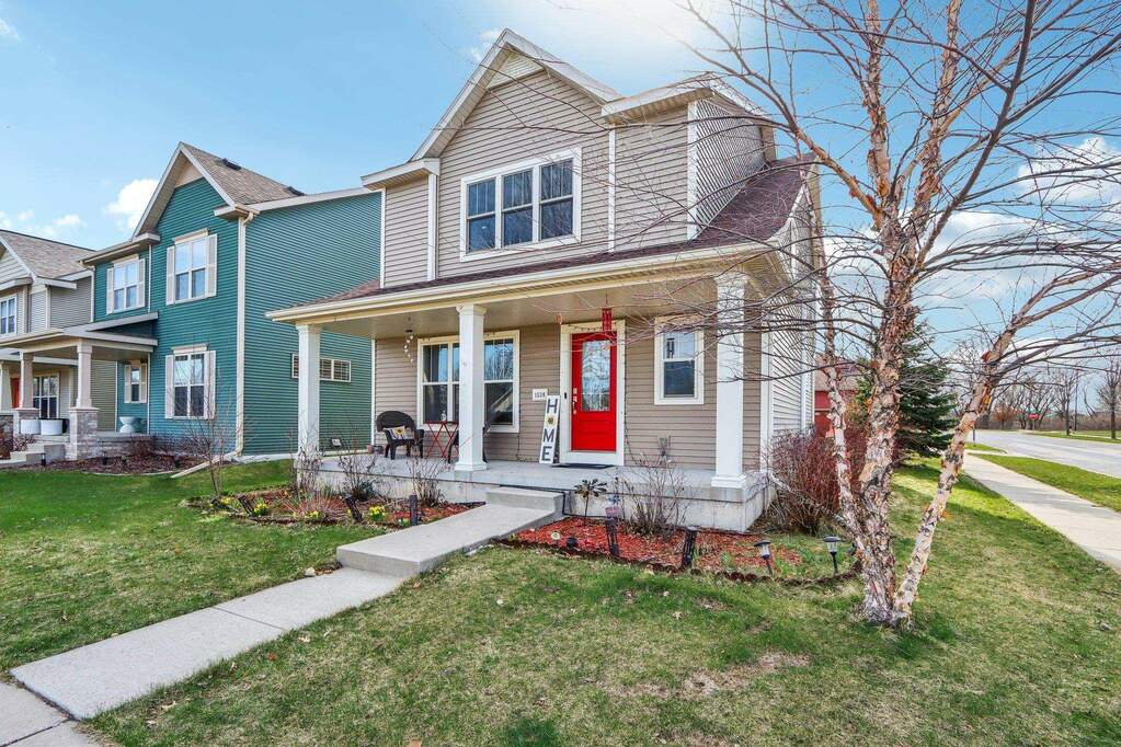 1528 Don Simon Drive, Sun Prairie, WI 53590 MLS 1975146