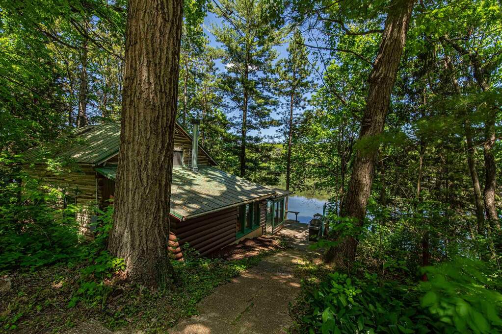 N3892 Park Road, Brodhead, WI 53520 MLS 1977843 properties SE