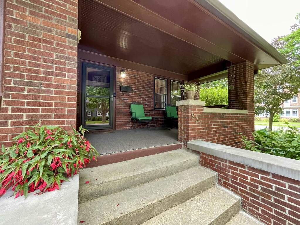 837 N Garfield Avenue, Janesville, WI 53545 MLS 1978992