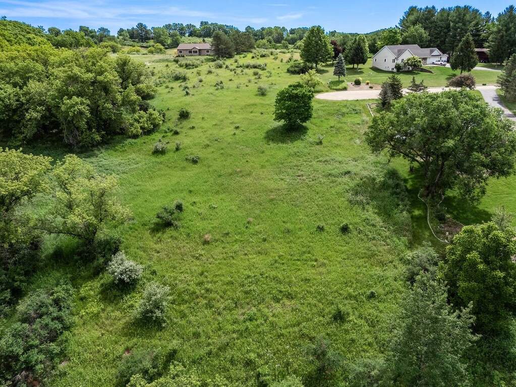 L 553 Windmill Court, La Valle, WI 53941 MLS 1980885 properties