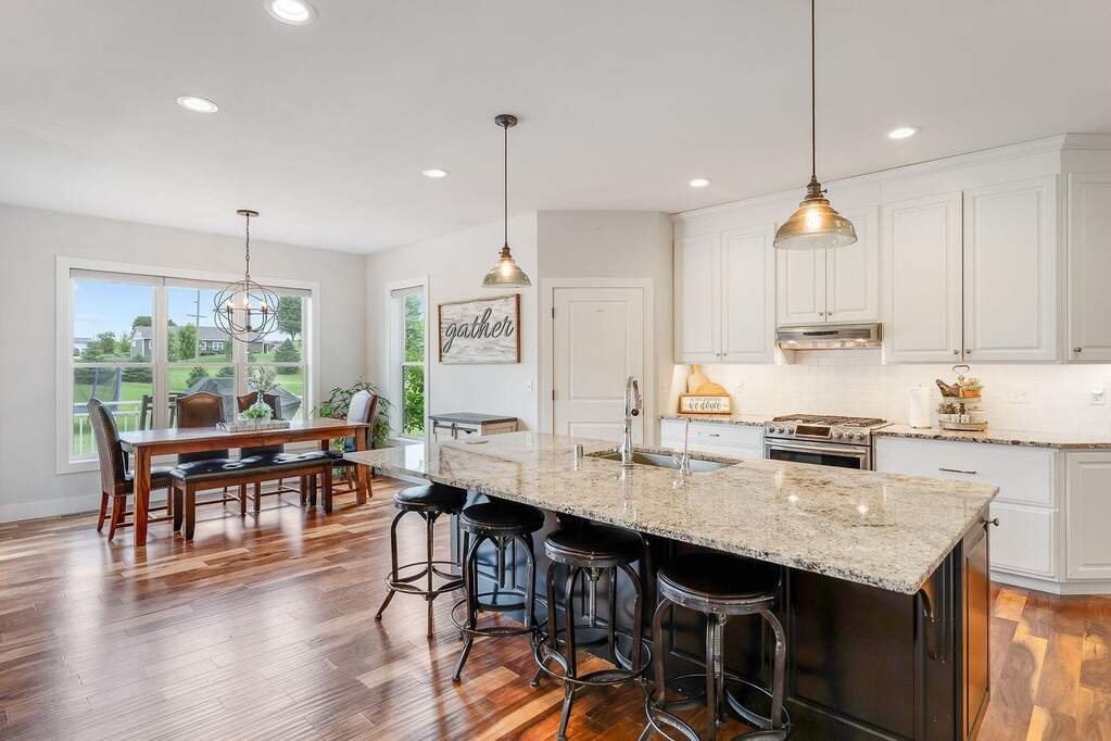 1204 N Northstar Circle