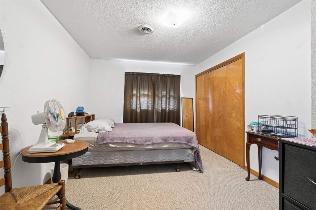 959 Whispering Lane, Hazel Green, WI 53811 - More