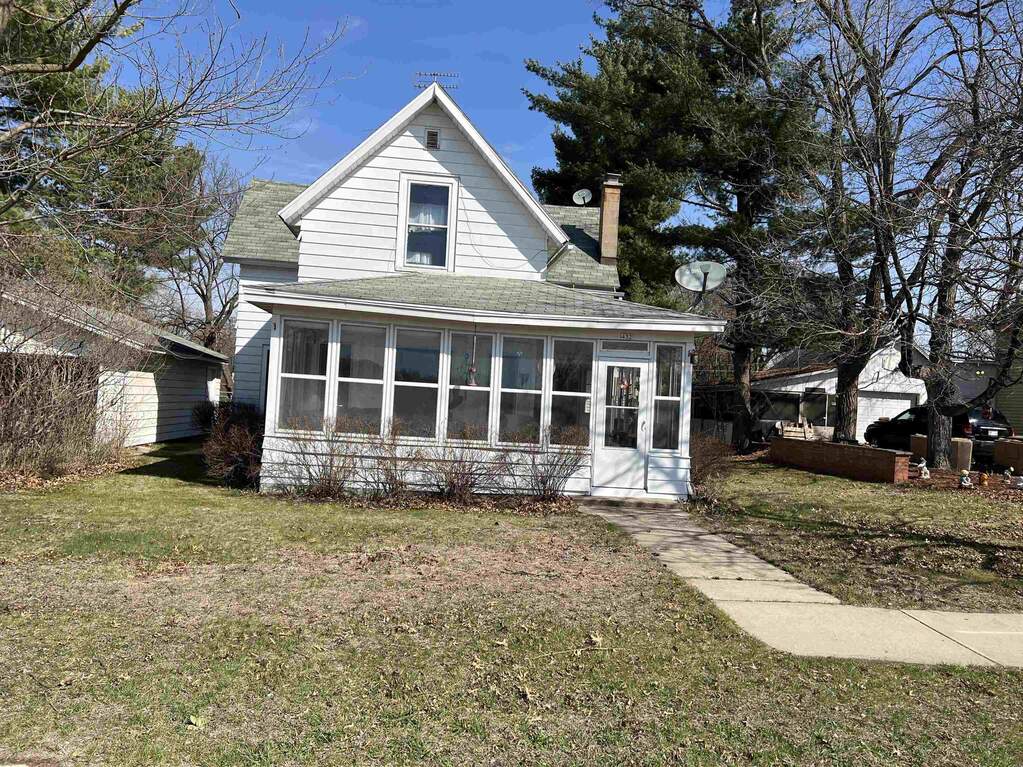 432 W Front Street, Muscoda, WI 53573