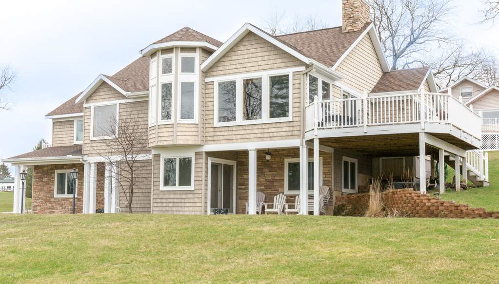 8152 Morrison Lake Gardens, Saranac, MI 48881 MLS 16013143 properties SW Michigan