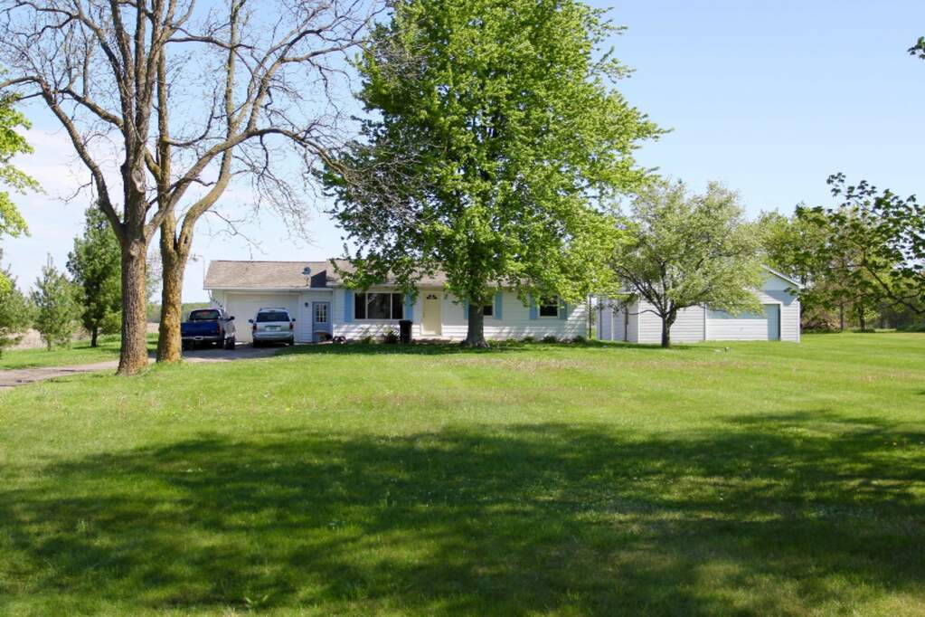 8514 W St. Joe Highway, Sunfield, MI 48890 MLS 16025273