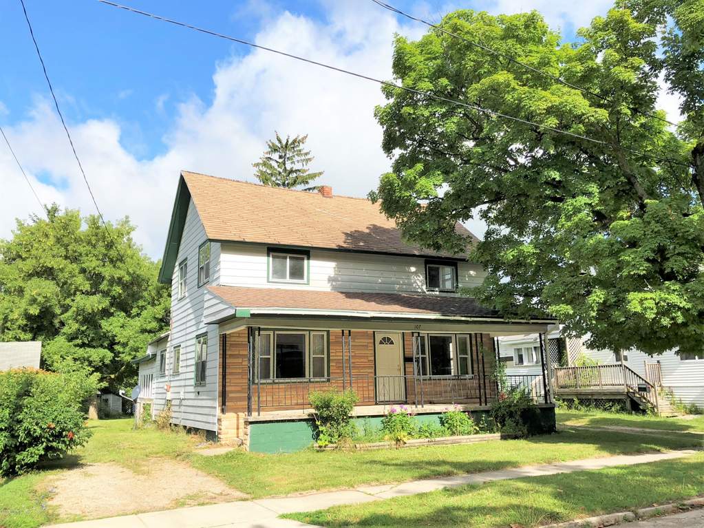 107 N Columbia Avenue, Scottville, MI 49454 MLS 18036655
