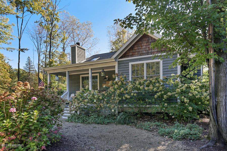 16216 Quality Lane, Union Pier, MI 49129 MLS 18051496 properties