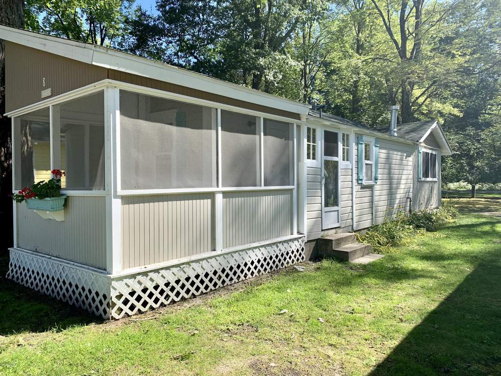 3181 N Lakeshore Drive WREN, Ludington, MI 49431 MLS 19012012