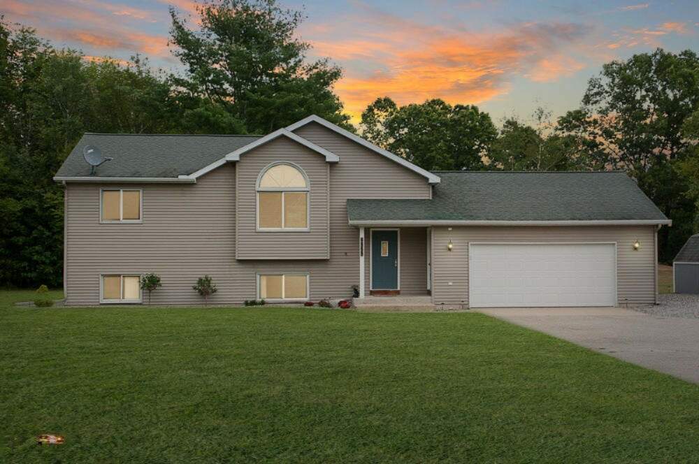 4550 Medler Drive, Morley, MI 49336 MLS 19043398 properties SW