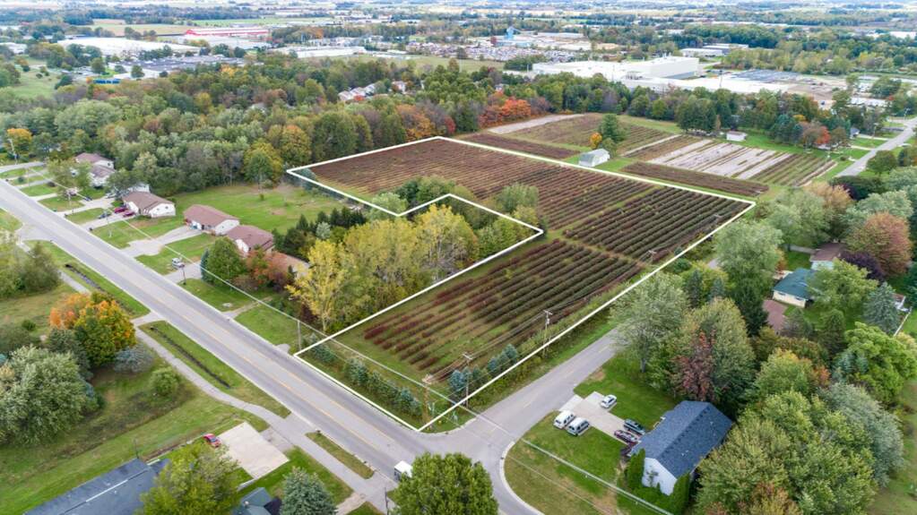 (Address confidential), Holland, Michigan 49424 MLS 19050985