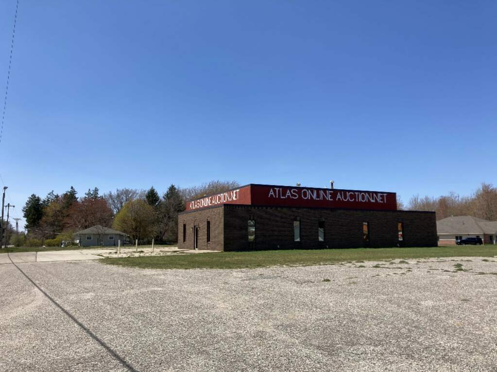 950 E Sternberg Road, Norton Shores, MI 49441 MLS 20002500