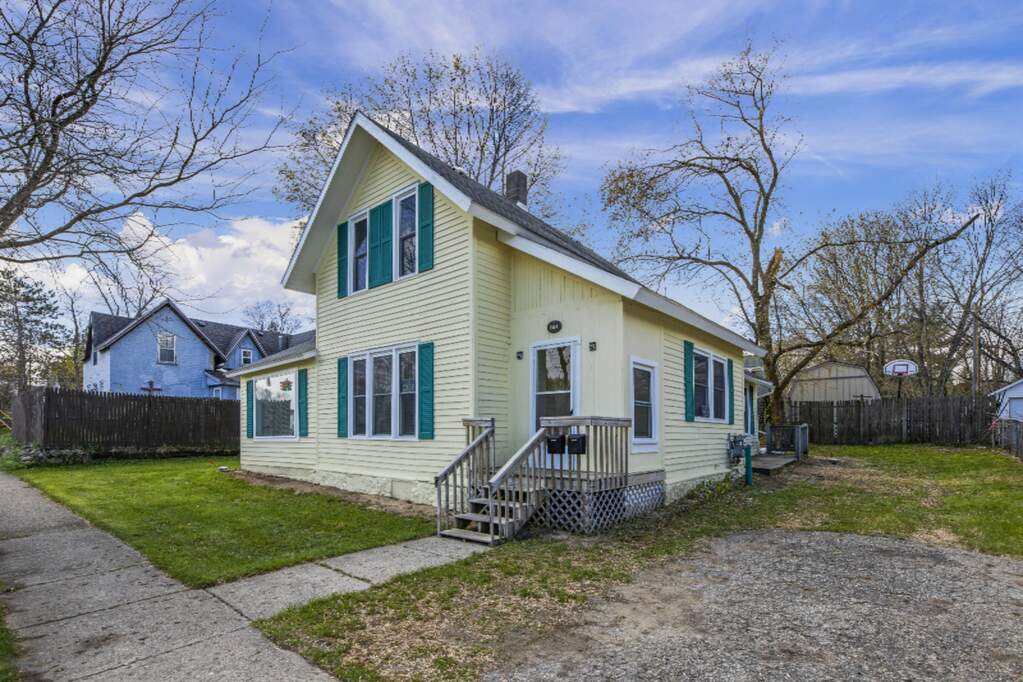 (Address confidential), Reed City, Michigan 49677 MLS 20015342