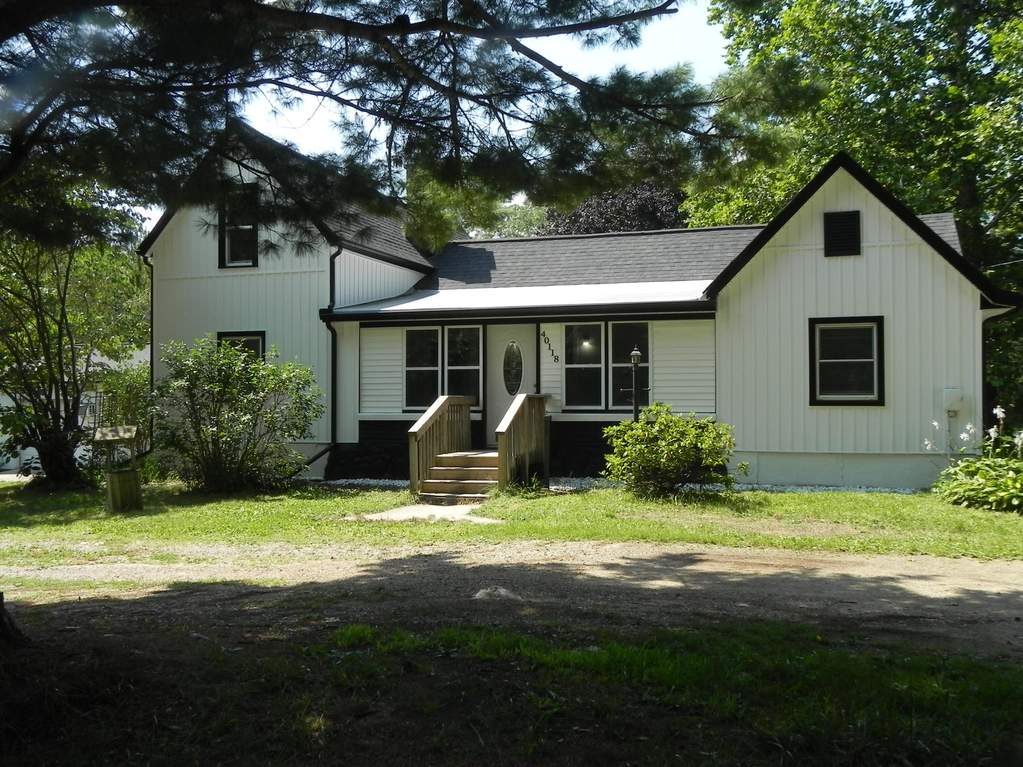 40118 35 1/2 Street, Paw Paw, MI 49079 MLS 21103155 properties SW