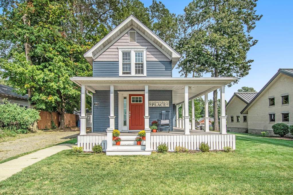 173 W Center Street, Coloma, MI 49038 MLS 21105113 properties SW