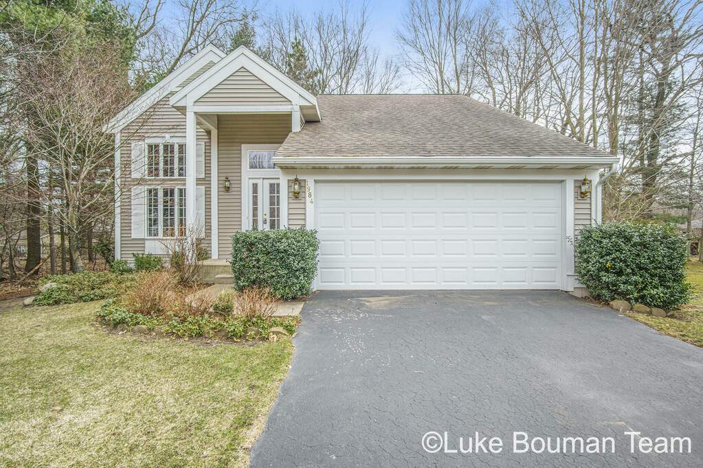 1984 Woodlark Drive, Holland, MI 49424 MLS 22012334 properties SW