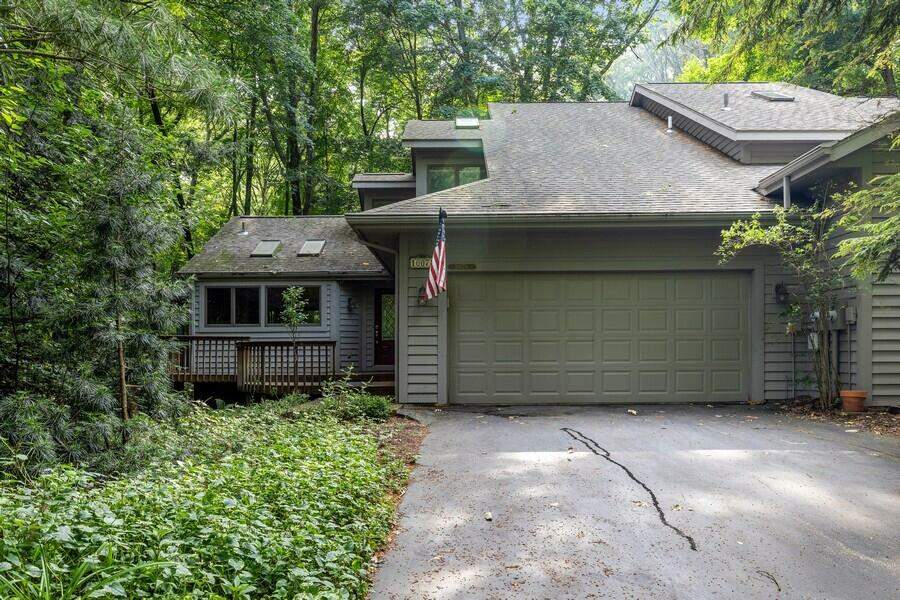 10078 Weko Drive 48, Bridgman, MI 49106 MLS 22028555 properties