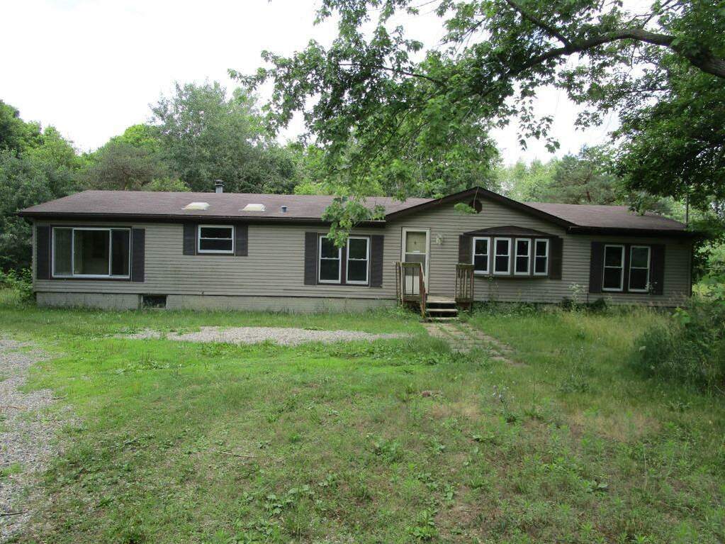 4600 E Chicago Road, Jonesville, MI 49250 MLS 22029217 properties