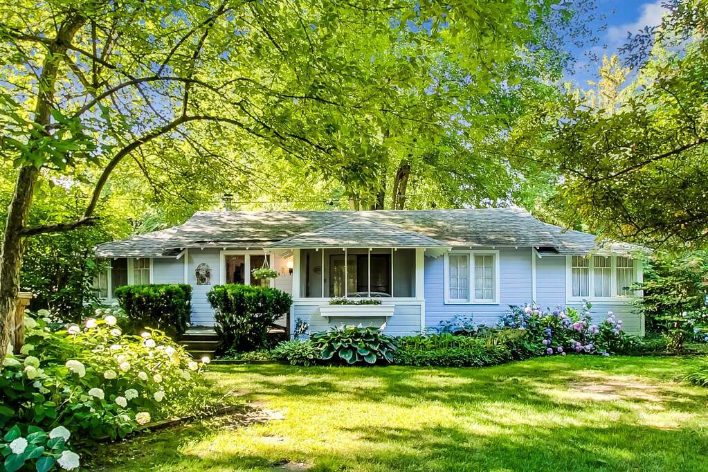 15911 Lake Avenue 4, Union Pier, MI 49129 MLS 22029938