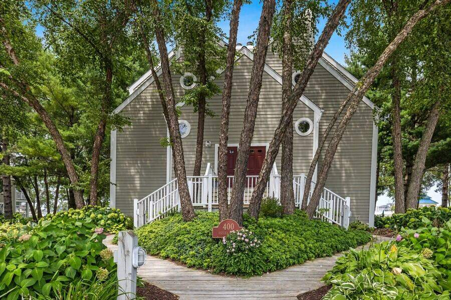 400 Oselka Drive 332, New Buffalo, MI 49117 MLS 22033734