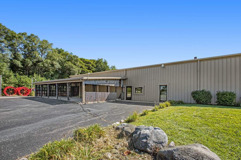 351 W 136th Street, Grant, MI 49327 MLS 22035751 properties SW